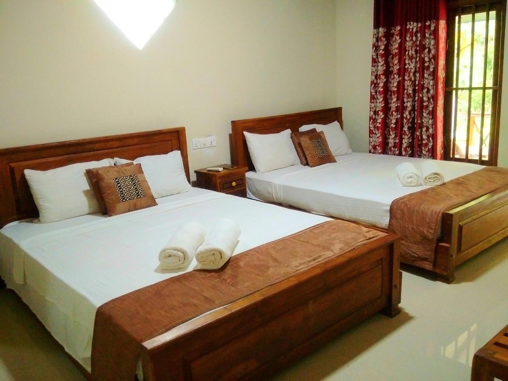 Avian Garden Udawalawe Hotel Exterior photo
