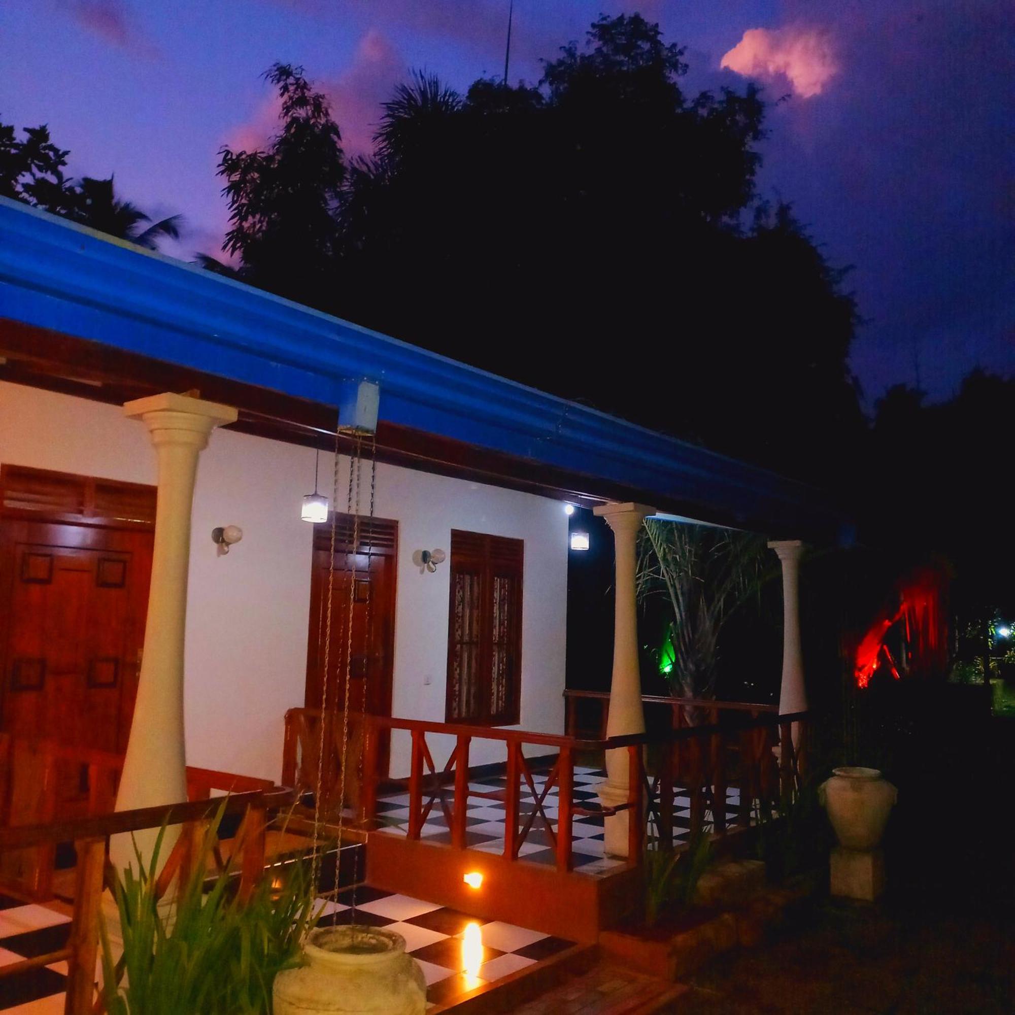 Avian Garden Udawalawe Hotel Exterior photo